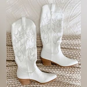 White cowgirl cowboy boots